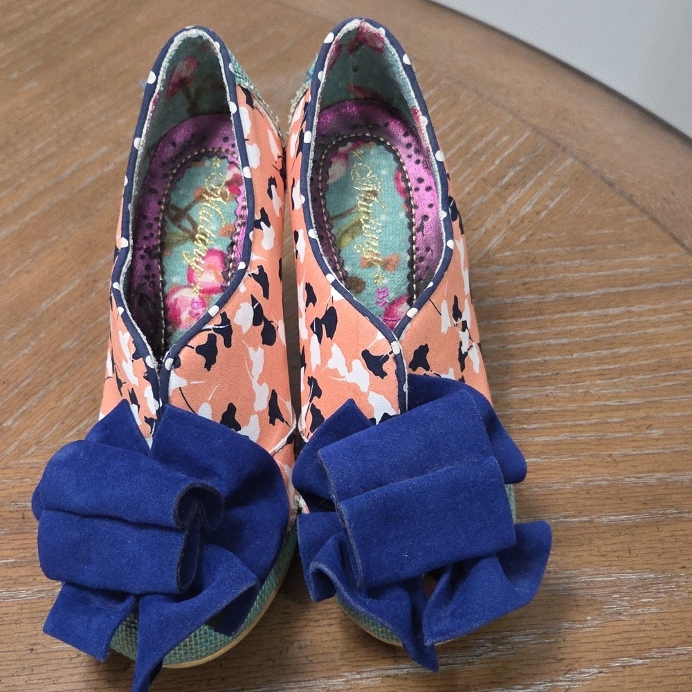 Irregular Choice Mutiny Floral Pumps, Size 37 - Picture 4 of 12